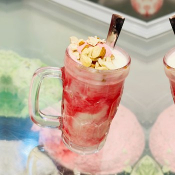 Special Rose Lassi